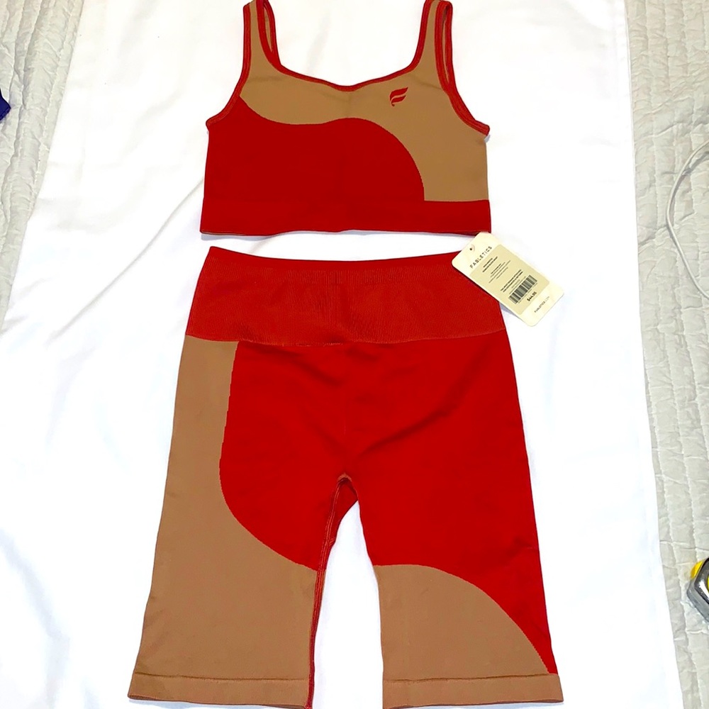 Fabletics set NWT